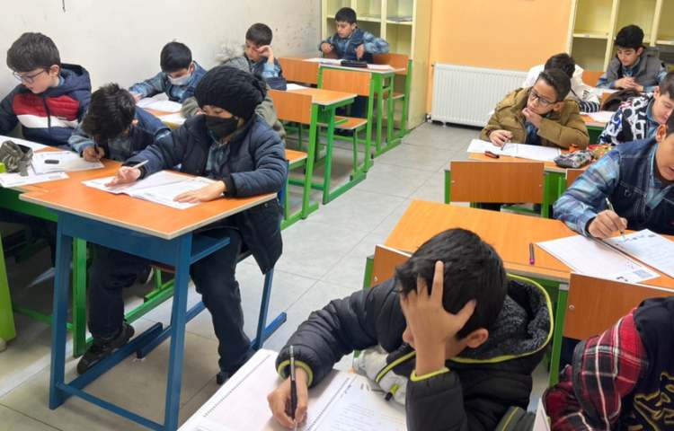 برگزاری آزمون ها 3