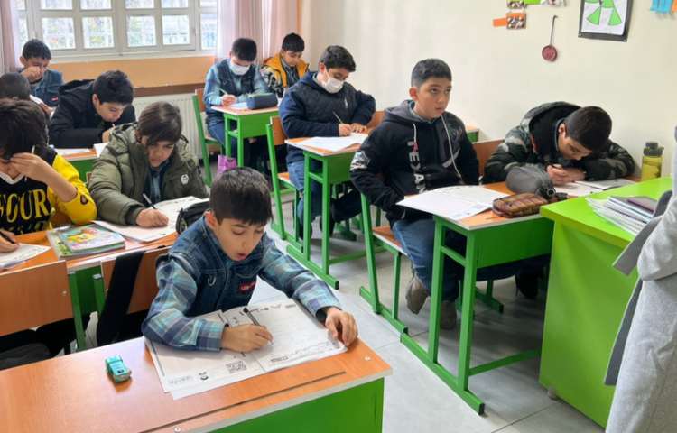 برگزاری آزمون ها 4