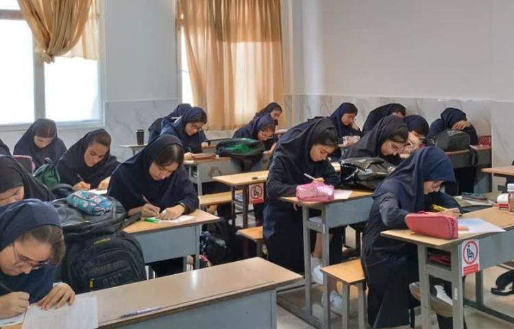 (برگزاری آزمون هفتگی ) 3