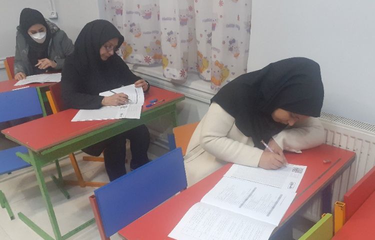 برگزاری آزمون هماهنگ ضمن خدمت کادر اجرایی 4