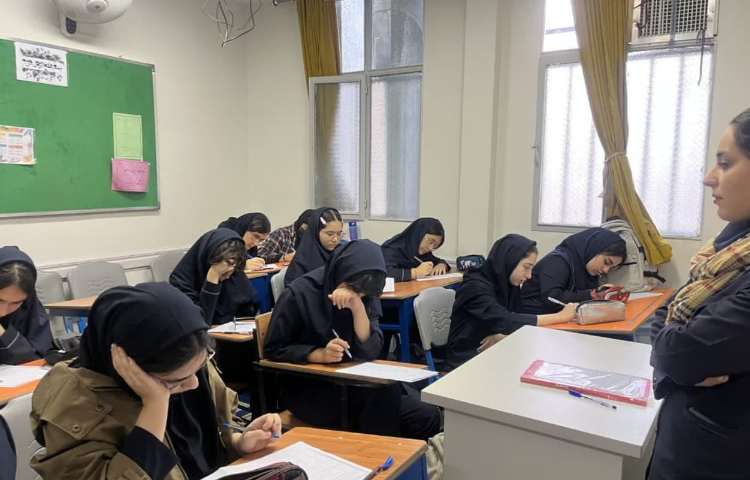 برگزاری آزمون همگام درس هندسه پایه نهم 5