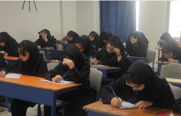 برگزاری آزمون همگام درس هندسه پایه هشتم 4