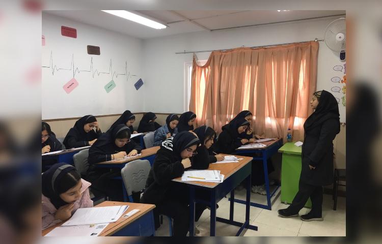 برگزاری آزمون پابه پا یک در متوسطه اول غرب دخترانه 2
