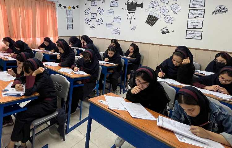 برگزاری آزمون پا به پا 3