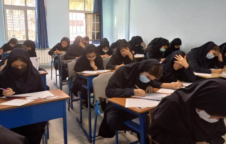 برگزاری آزمون پا به پا 4 5