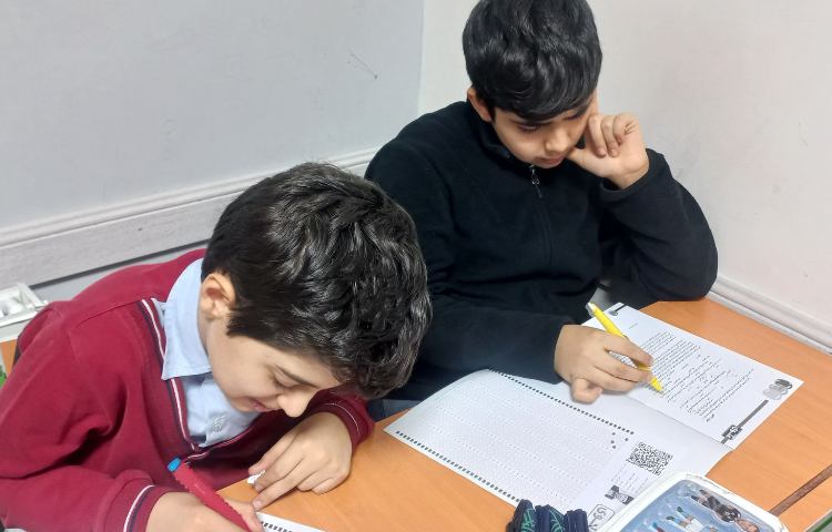 برگزاری آزمون پرگار 4