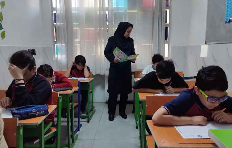 برگزاری آزمون پرگار 8