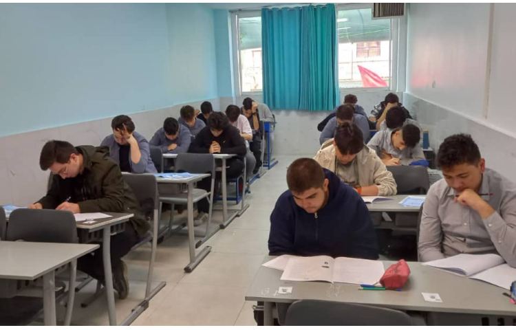 : برگزاری آزمون پیشروی 1 دانش آموزان پایه دهم و یازدهم 3