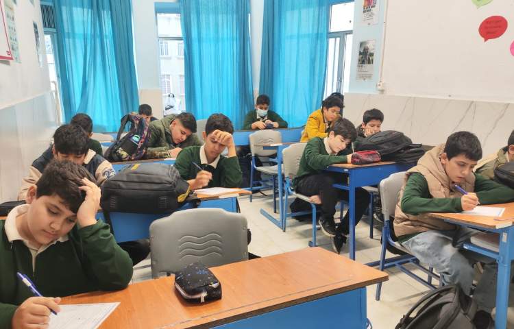 برگزاری آزمون کامپیوتر دانش‌آموزان عزیزم در پایه هفتم 1404/09/23 1