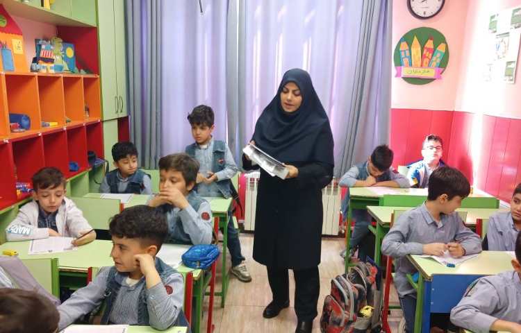 برگزاری آزمون کانگورو بین شعب علوی 3