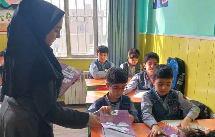 برگزاری آزمون کانگورو بین شعب علوی 4