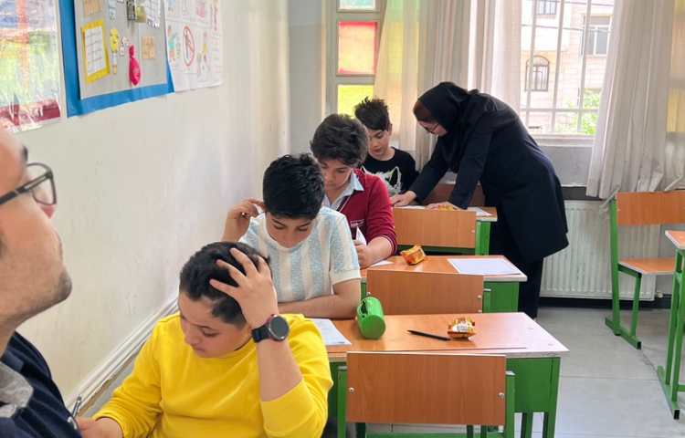 برگزاری آزمون 1