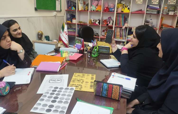 برگزاری اتاق فکر زبان انگلیسی 3