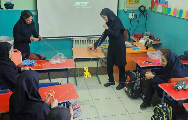 برگزاری اتاق فکر هفتگی همکاران زبان با محوریت بازی سازی در آموزش زبان 5