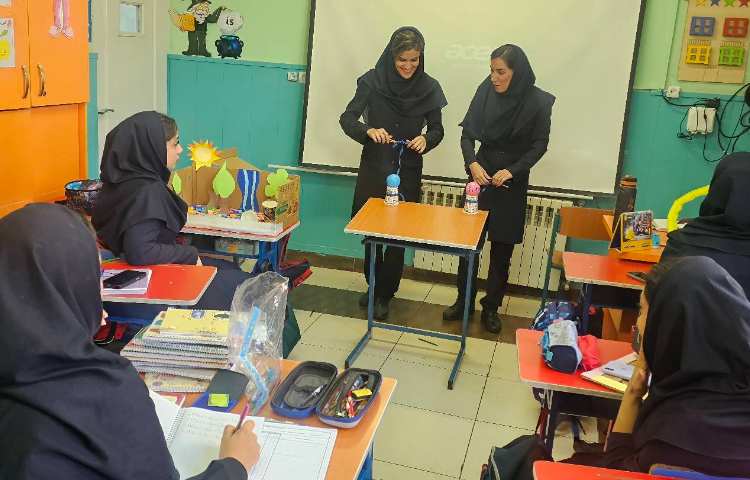 برگزاری اتاق فکر هفتگی همکاران زبان 1