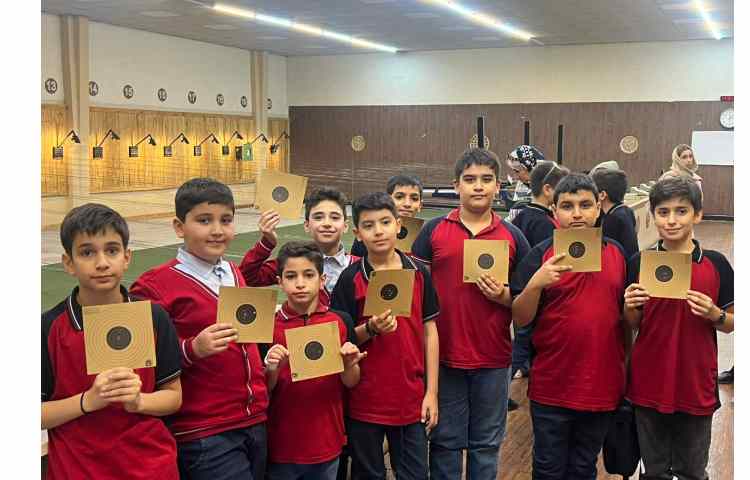 برگزاری اردوی تیراندازی با تفنگ ساچمه ای 90