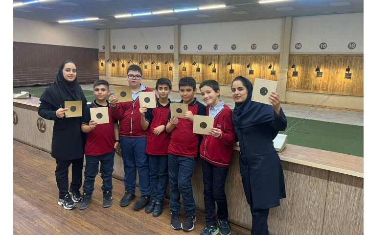 برگزاری اردوی تیراندازی با تفنگ ساچمه ای 96