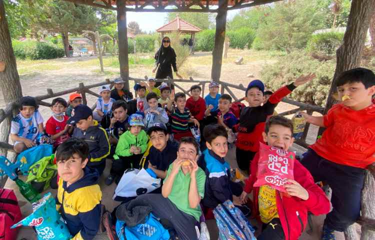 برگزاری اردوی دانش آموزی پایان سال تحصیلی در اردوگاه مازندران 1