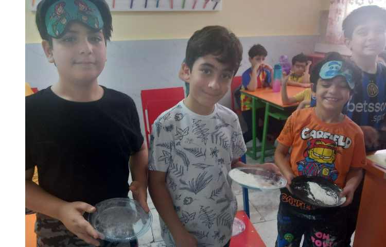 برگزاری اردوی زبان انگلیسی در چهارمین هفته پایگاه تابستانی 61