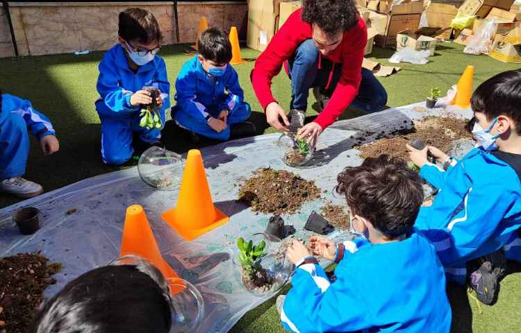 :برگزاری اردوی شهروند سالم با موضوع درختکاری و ساخت تراریوم 23