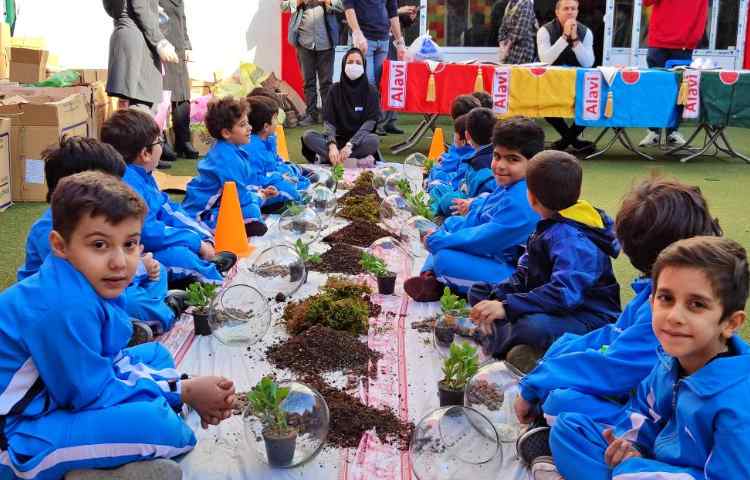 :برگزاری اردوی شهروند سالم با موضوع درختکاری و ساخت تراریوم 6