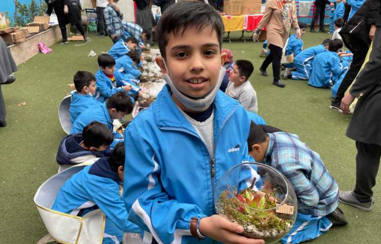 :برگزاری اردوی علمی_تفریحی درون مدرسه ای ویژه پایه های دوم و سوم 16