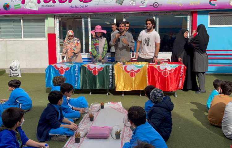 :برگزاری اردوی علمی_تفریحی درون مدرسه ای ویژه پایه های دوم و سوم 24