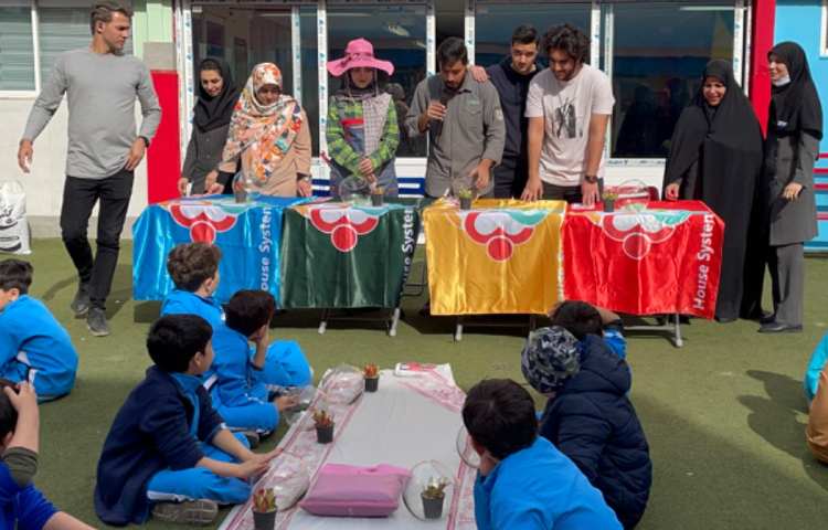 :برگزاری اردوی علمی_تفریحی درون مدرسه ای ویژه پایه های دوم و سوم 25