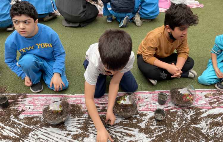 :برگزاری اردوی علمی_تفریحی درون مدرسه ای ویژه پایه های دوم و سوم 5