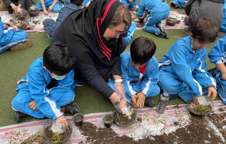 :برگزاری اردوی علمی_تفریحی درون مدرسه ای ویژه پایه های دوم و سوم 7