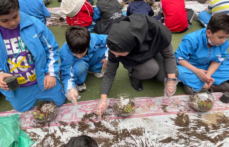 :برگزاری اردوی علمی_تفریحی درون مدرسه ای ویژه پایه های دوم و سوم 8