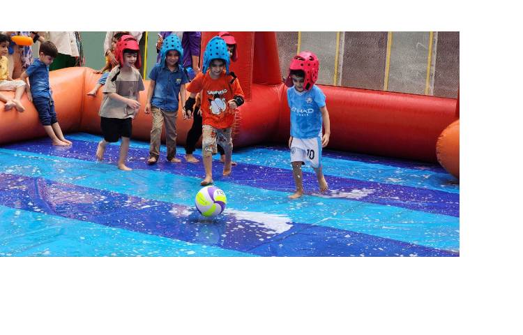 برگزاری اردوی فوتبال حبابی 3