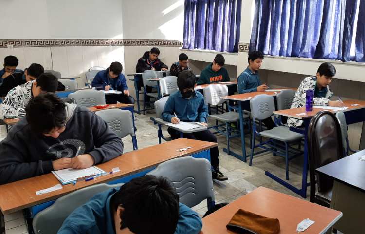 برگزاری امتحانات پایان نوبت اول 6