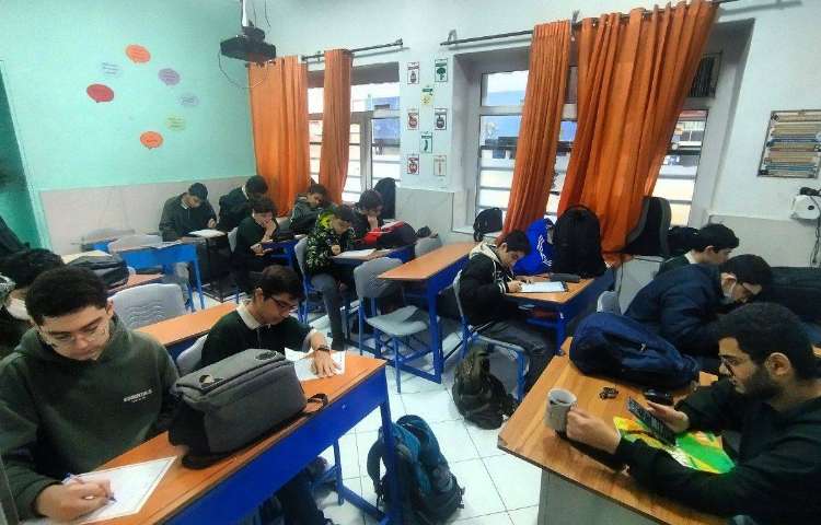 برگزاری امتحان مطالعات همگام 2 پایه نهم 1