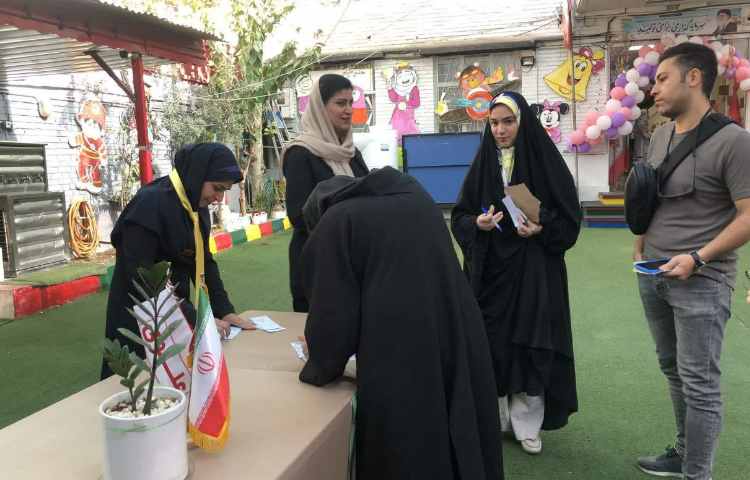 برگزاری انتخابات انجمن اولیا و مربیان 8