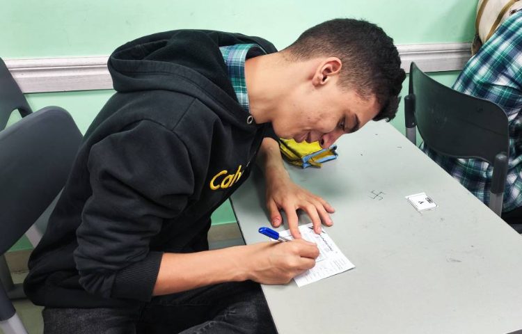 برگزاری انتخابات شورای دانش آموزان 5