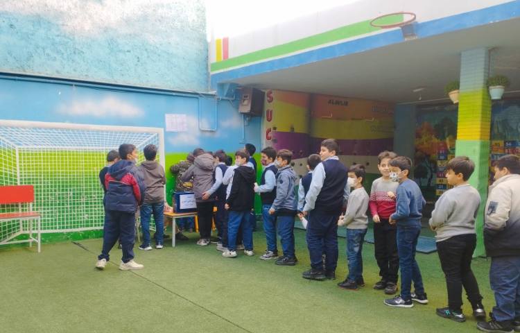 برگزاری انتخابات شورای دانش آموزی 4