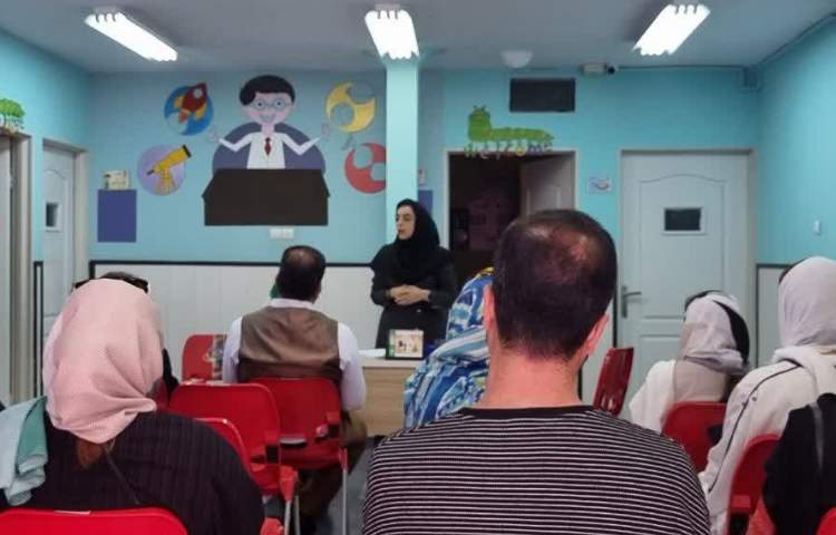 برگزاری اولین جلسه اولیاء در سال تحصیلی جدید 4