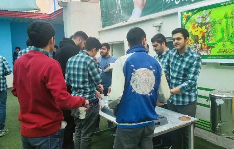 برگزاری ایستگاه صلواتی به مناسبت ولادت حضرت حجت ( عج ) 1