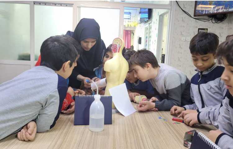 برگزاری ایستگاه پژوهشی به مناسب هفته پژوهش 4