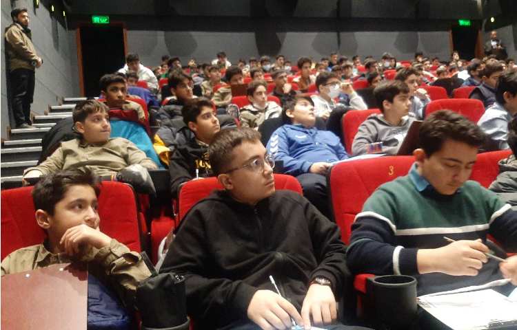برگزاری تورنمنت علمی 1