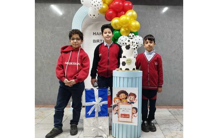 برگزاری تولد دانش آموزان دی ماهی 14