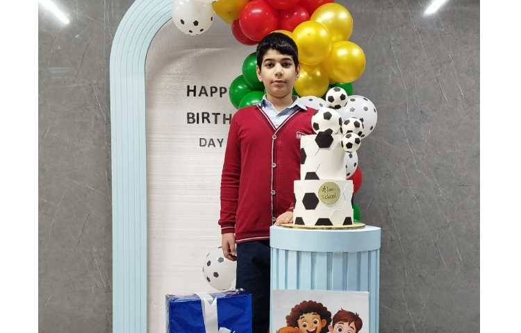 برگزاری تولد دانش آموزان دی ماهی 24