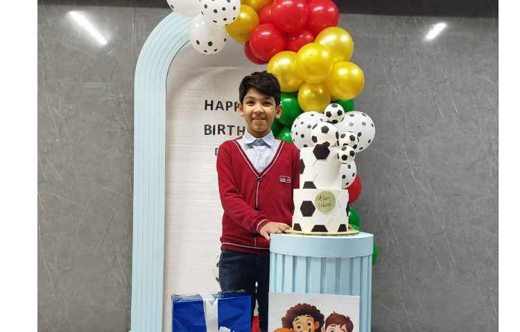 برگزاری تولد دانش آموزان دی ماهی 26