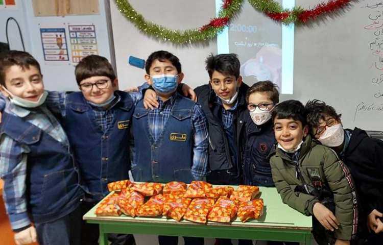 برگزاری تولد متولدین بهمن ماه پایه دوم دبستان