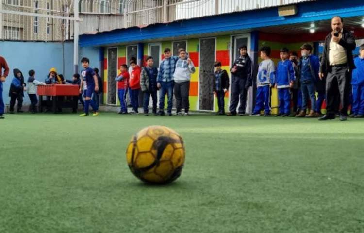 برگزاری جشنواره مسابقات ورزشی دبستان علوی 7