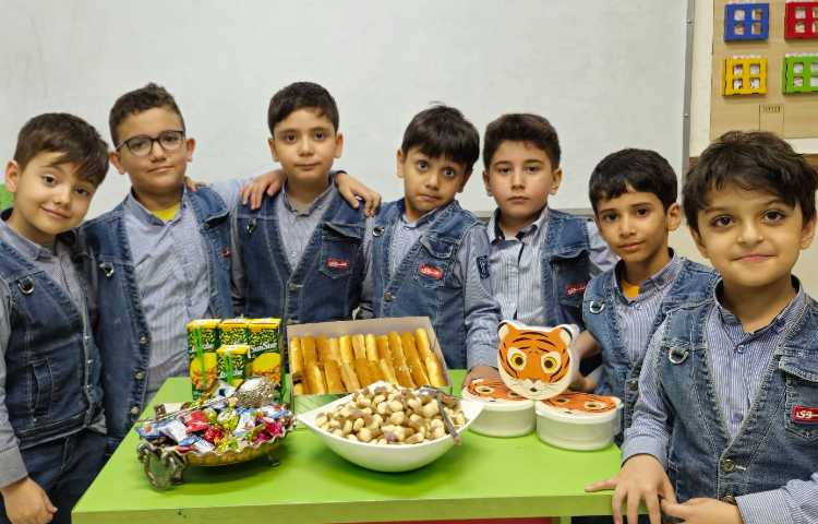 برگزاری جشن اسم آدریان جان 3