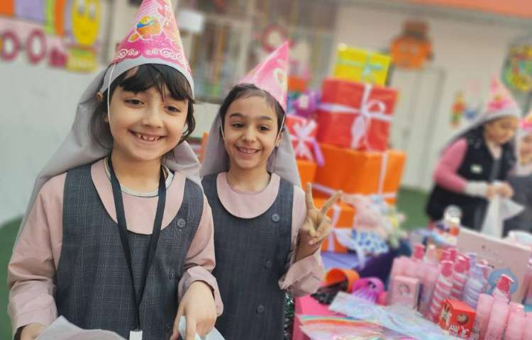 برگزاری جشن تولد جایزه ها 110