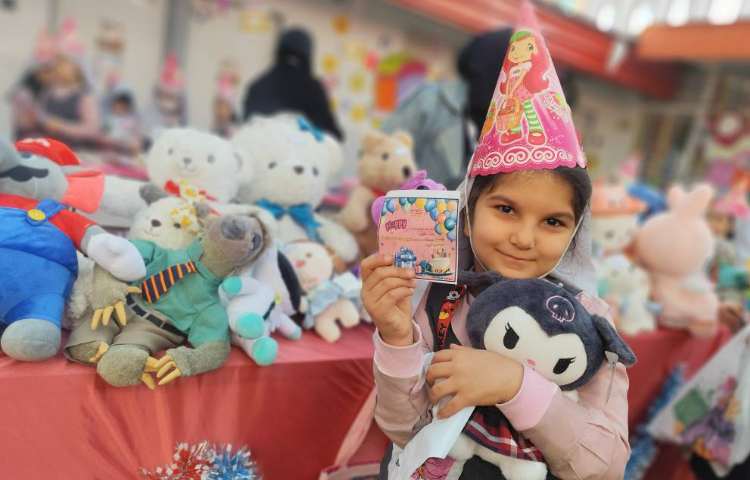 برگزاری جشن تولد جایزه ها 121