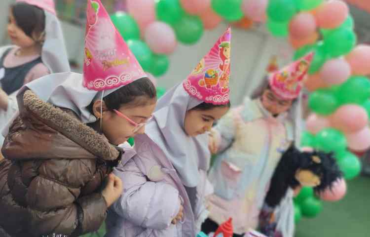 برگزاری جشن تولد جایزه ها 152